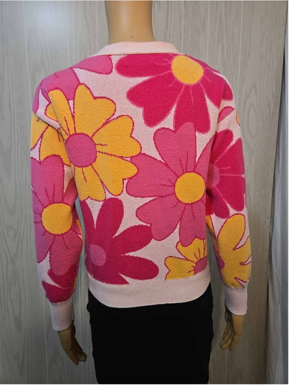 Willow & Wind M Cropped Floral Cardigan Knit Pink Yellow Button Y2K - Picture 8 of 8